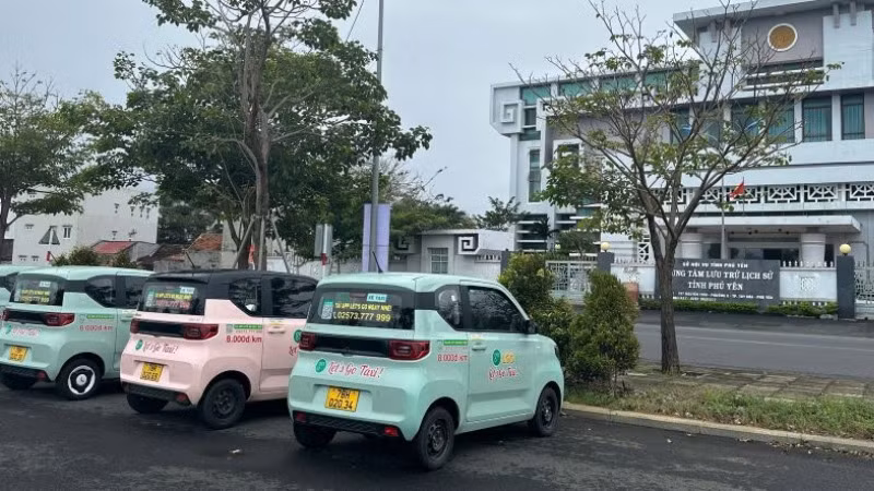 Dòng xe Wuling Mini EV có chi phí đầu tư thấp, chi phí vận hành thấp, chạy ổn định, bình thường xe sạc đầy pin sẽ chạy được 170km, nếu sạc nhồi có thể cao hơn.