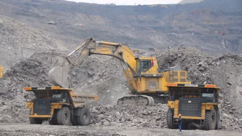 Trong quý I, các đơn vị thuộc TKV đã bóc gần 39 triệu m3 đất đá; đào hơn 64.780 mét lò.