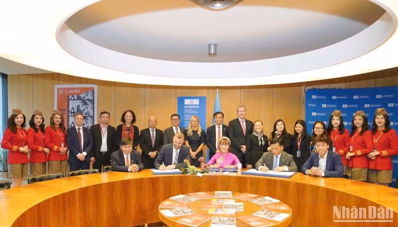 Lễ ký kết Khung thoả thuận hợp tác giữa UNESCO và SOVICO giai đoạn 2025-2035.