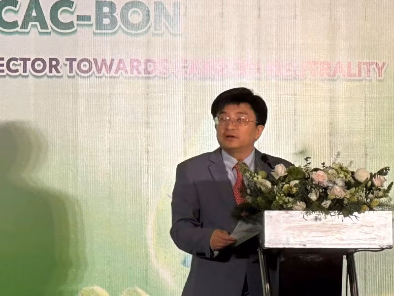 Ông Lê Văn Dương, Vụ trưởng Khoa học, Công nghệ và Môi trường (Bộ Giao thông vận tải) phát biểu ý kiến.