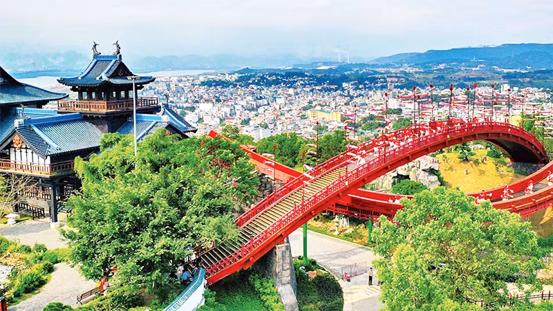 Khu vui chơi Công viên Sun World Ha Long Park là điểm đến thu hút khách du lịch.