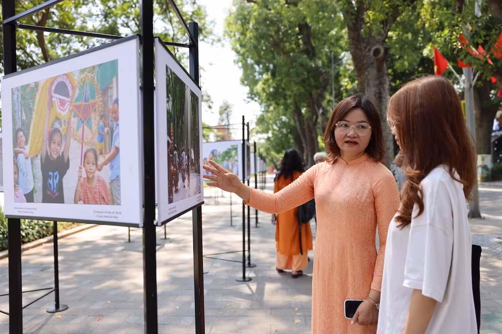 Giới thiệu nét đẹp của Thủ đô qua nhiếp ảnh đến công chúng.