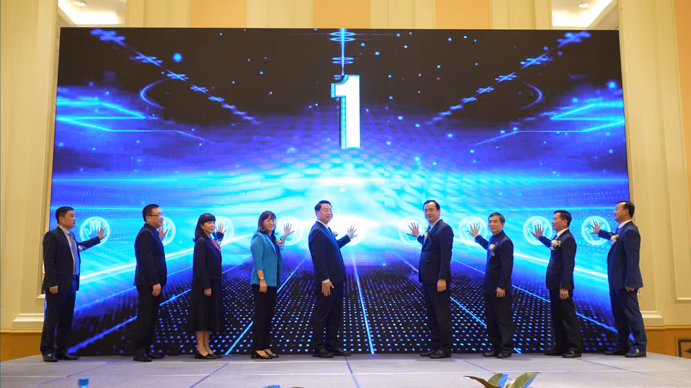 Lãnh đạo các tỉnh, thành phố của Việt Nam và Trung Quốc khởi động tuyến du lịch vàng "2 quốc gia - 6 điểm đến".