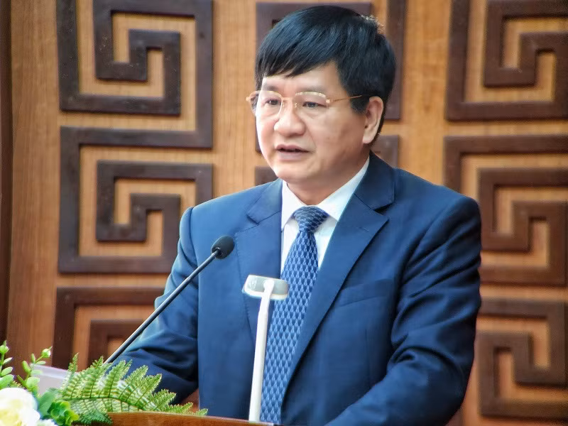 Đồng chí Lê Thành Đô, Chủ tịch Ủy ban nhân dân tỉnh Điện Biên phát biểu chỉ đạo tại hội nghị.