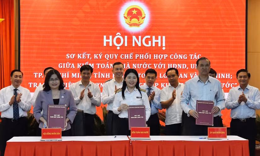 Lãnh đạo Kiểm toán Nhà nước và các địa phương ký Quy chế phối hợp công tác 