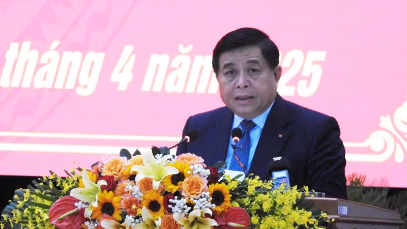 Phó Thủ tướng Chính Phủ Nguyễn Chí Dũng phát biểu tại buổi lễ.