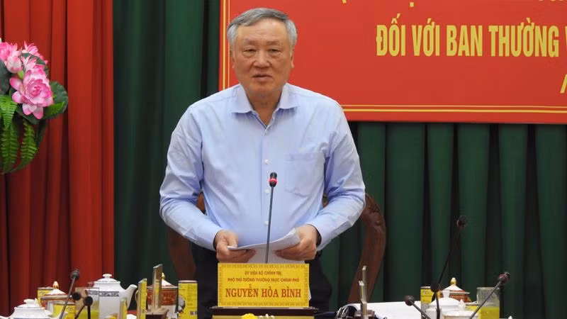 Phó Thủ tướng Thường trực Chính phủ Nguyễn Hòa Bình phát biểu chỉ đạo tại hội nghị. (Ảnh: NGUYỄN TRUNG)