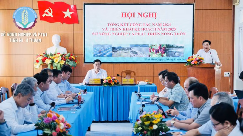 Quang cảnh buổi hội nghị. (Ảnh: NGUYỄN TRUNG)