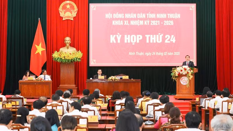 Quang cảnh Kỳ họp thứ 24 Hội đồng nhân dân tỉnh Ninh Thuận khóa 11. (Ảnh: NGUYỄN TRUNG)