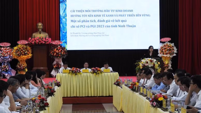 Quang cảnh hội nghị. Ảnh: (NGUYỄN TRUNG)