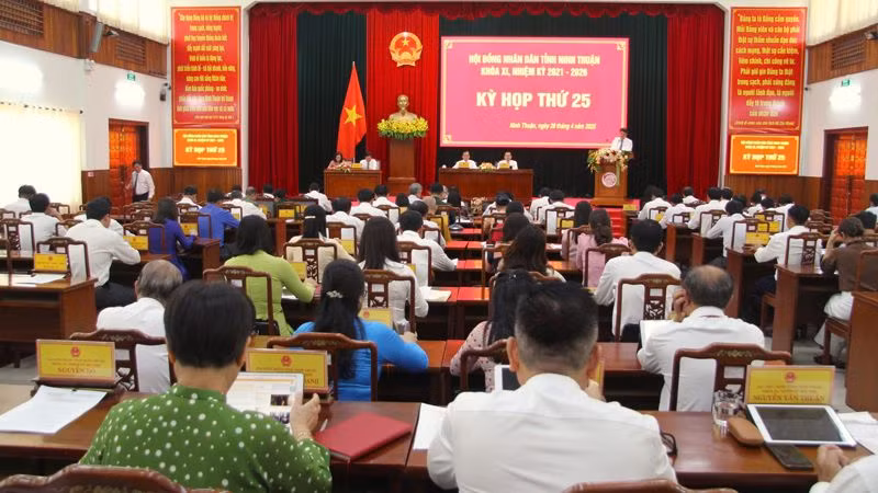 Quang cảnh kỳ họp.