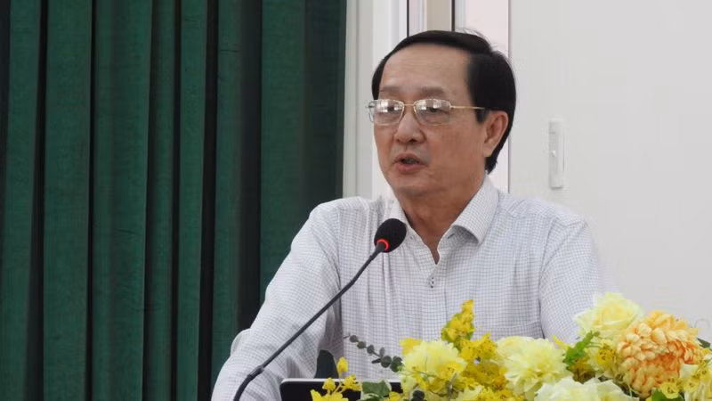 Đồng chí Huỳnh Thành Đạt, Phó Trưởng Ban Tuyên giáo và Dân vận Trung ương phát biểu tại buổi làm việc.