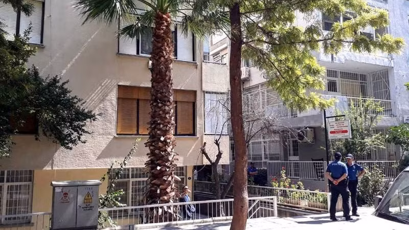 Vụ tấn công xảy ra ngay trước Lãnh sự quán danh dự của Thụy Điển. (Nguồn: AFP)