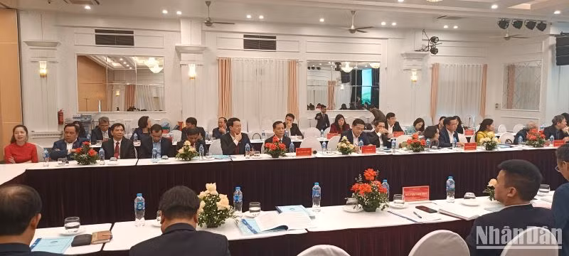 Đại biểu 9 tỉnh đồng bằng sông Hồng dự hội nghị.