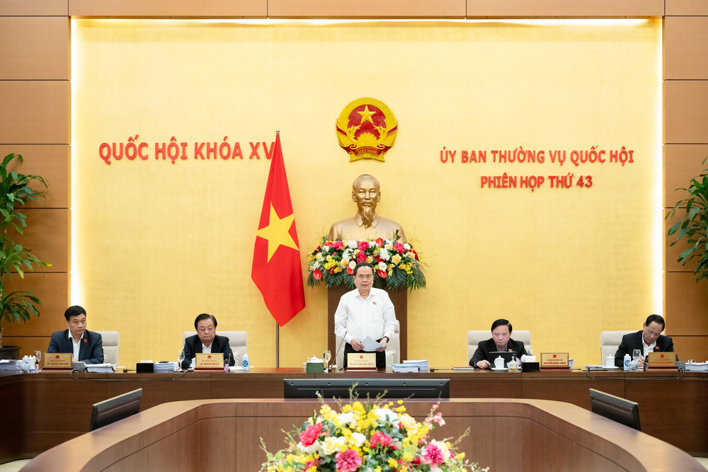 Chủ tịch Quốc hội Trần Thanh Mẫn chủ trì và điều hành phiên họp thứ 43 của Ủy ban Thường vụ Quốc hội thông qua nhiều nội dung đặc biệt quan trọng. Nguồn: Quochoi.vn