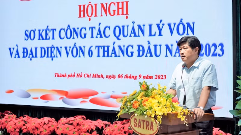 Bí thư Đảng ủy, Chủ tịch Hội đồng Thành viên SATRA Nguyễn Hữu Nghĩa phát biểu chỉ đạo tại Hội nghị.