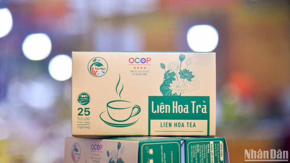 Trà Liên Hoa, Hà Nội, sản phẩm OCOP 4 sao. (Ảnh: NHẬT QUANG)