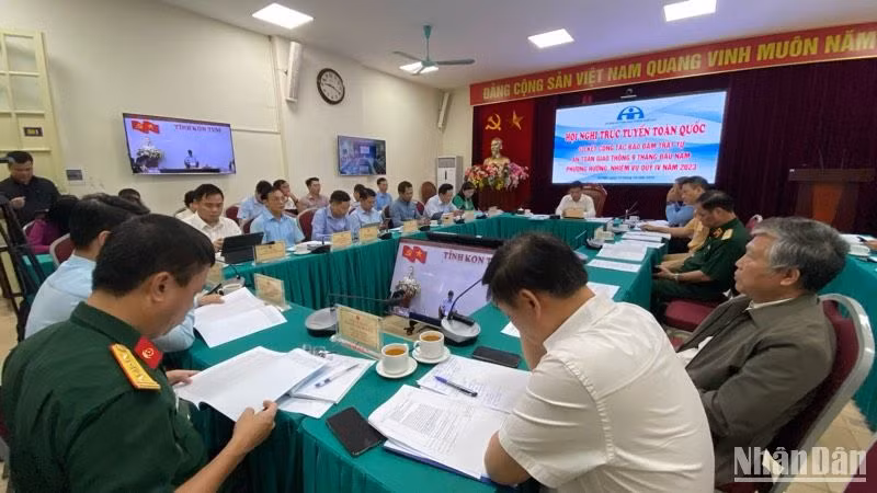 Quang cảnh hội nghị.