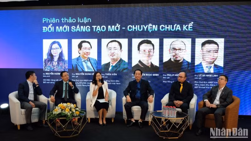 Tại sự kiện, lãnh đạo các doanh nghiệp đã khái quát bức tranh toàn cảnh về xu hướng đổi mới của nền kinh tế.