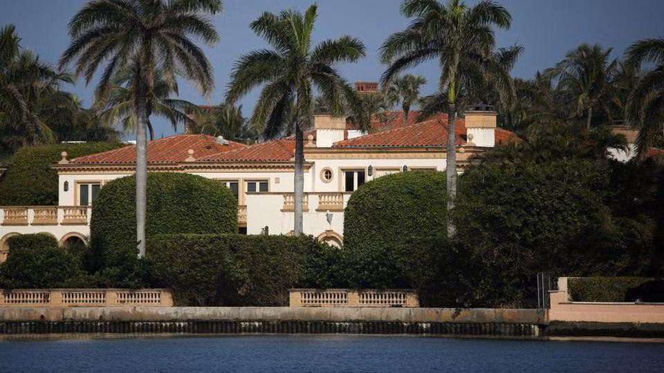 Dinh thự Mar-a-Lago của cựu Tổng thống Donald Trump. (Ảnh: Reuters)