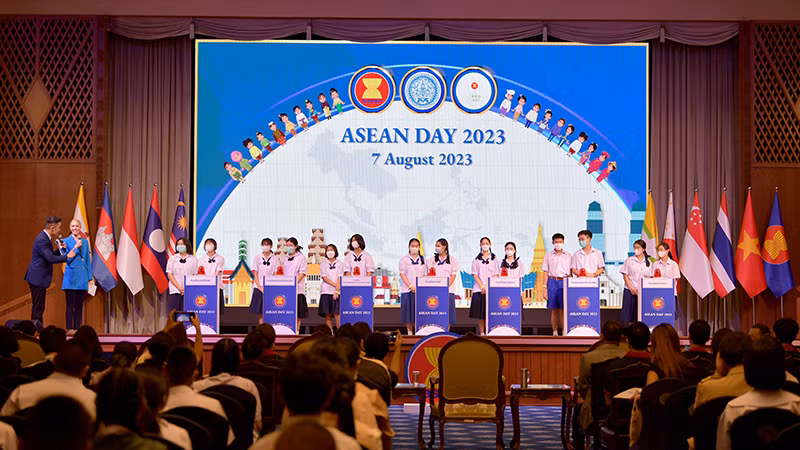 Cuộc thi tìm hiểu về ASEAN thu hút đông đảo các học sinh thủ đô Bangkok, Thái Lan. (Ảnh: ĐINH TRƯỜNG)