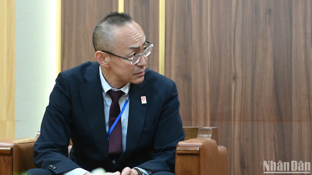Trưởng Đại diện JICA tại Việt Nam, ông Kobayashi Yosuke tại buổi làm việc. (Ảnh: BÙI GIANG) Trưởng Đại diện JICA tại Việt Nam, ông Kobayashi Yosuke tại buổi làm việc. (Ảnh: BÙI GIANG)