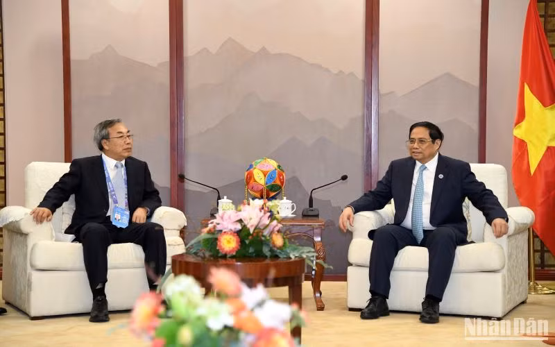 Thủ tướng Phạm Minh Chính tiếp ông Ngô Vân, Phó Tổng Giám đốc Tập đoàn Xây dựng năng lượng Trung Quốc.