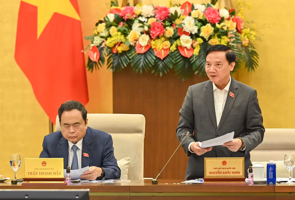 Phó Chủ tịch Quốc hội Nguyễn Khắc Định phát biểu ý kiến tại phiên họp. (Ảnh: DUY LINH)