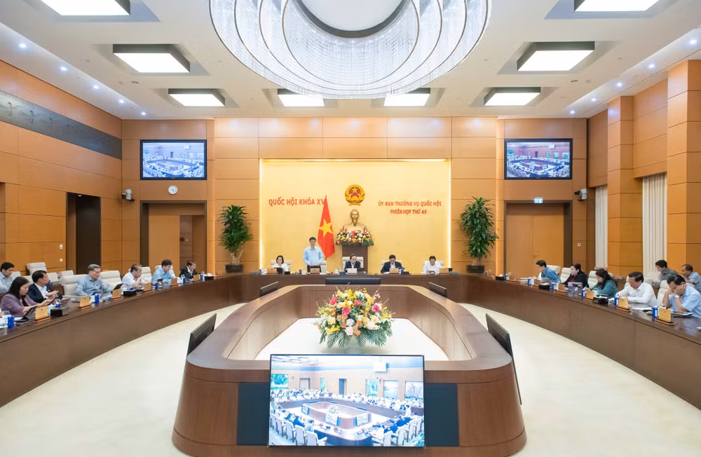 Quang cảnh phiên họp Ủy ban Thường vụ Quốc hội chiều 14/5. (Ảnh DUY LINH)