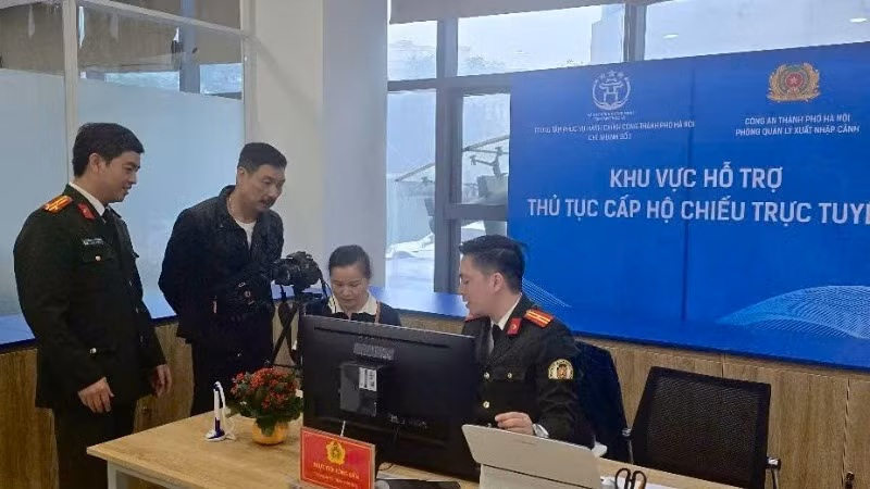 Điểm hỗ trợ cấp hộ chiếu tại Chi nhánh Trung tâm phục vụ hành chính công Tây Hồ. (Nguồn: Phòng Quản lý xuất nhập cảnh, Công an thành phố Hà Nội)