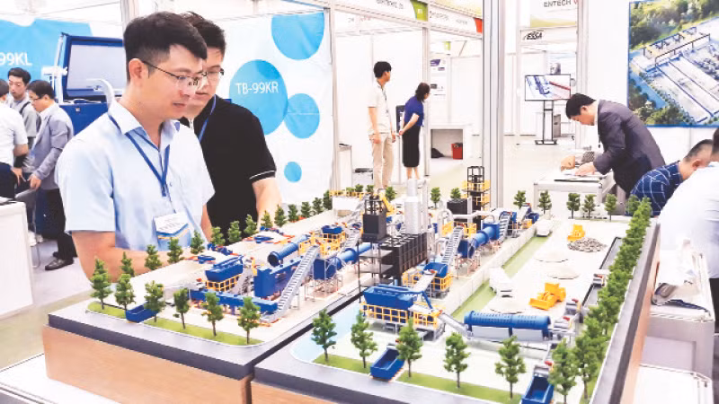 Các giải pháp, sản phẩm trong lĩnh vực năng lượng - môi trường được giới thiệu tại Hội chợ ENTECH HANOI 2023.