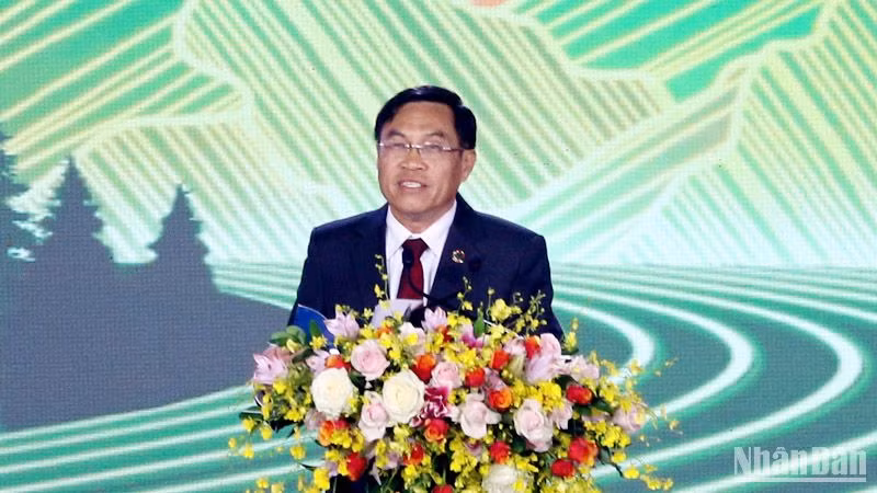 Phó Chủ tịch Ủy ban nhân dân tỉnh Lâm Đồng Võ Ngọc Hiệp phát biểu tại Lễ kỷ niệm 130 năm Đà Lạt hình thành và phát triển, diễn ra ngày 30/12/2023.