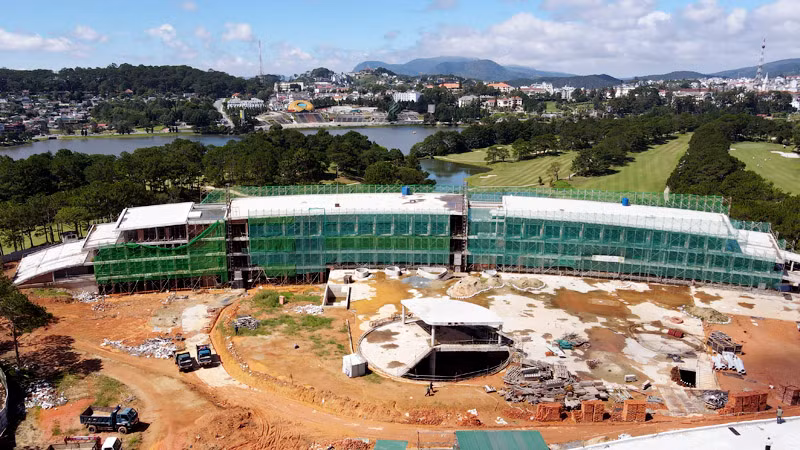 Chủ đầu tư đề nghị cơ quan chức năng tháo dỡ niêm phong công trình để chủ đầu tư và nhà thầu thực hiện các bước tiếp theo trong quá trình phá dỡ công trình vi phạm.