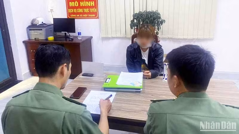 Cơ quan công an làm việc với bà N.Th. 