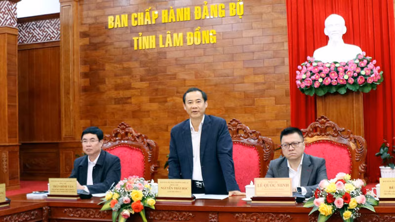 Quyền Bí thư Tỉnh ủy Lâm Đồng Nguyễn Thái Học khẳng định, báo chí là kênh thông tin đặc biệt quan trọng.