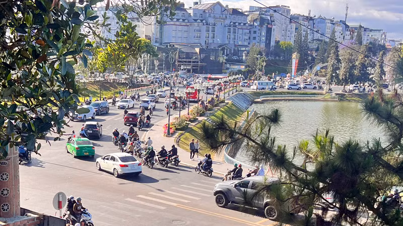 Khu vực trung tâm thành phố Đà Lạt ngày mùng 6 Tết.