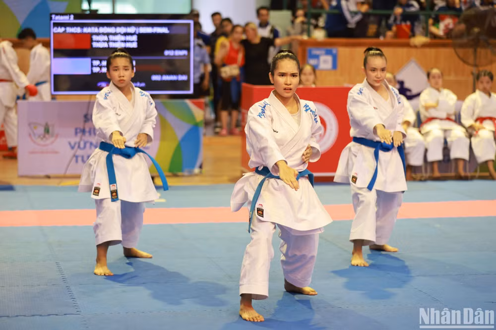 Giải đấu để lại nhiều kỷ niệm đẹp đối với các vận động viên cũng như thầy cô giáo.