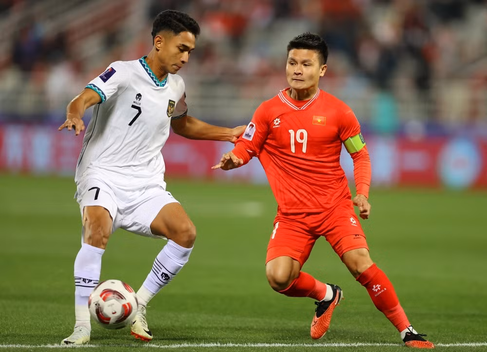 Quang Hải sắm vai đội trưởng đội tuyển Việt Nam. (Ảnh: Reuters)