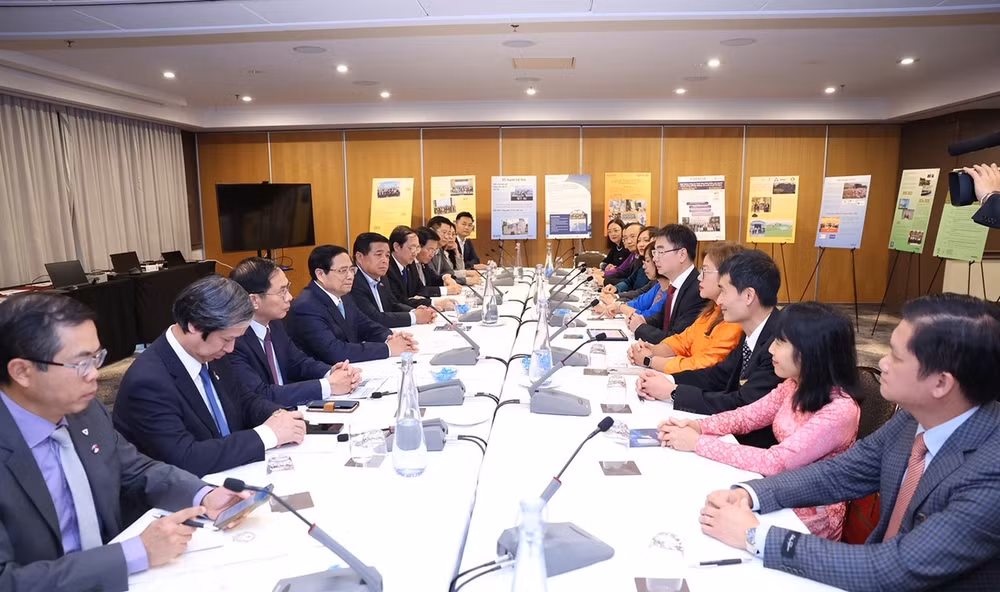 Quang cảnh buổi làm việc. (Ảnh: Dương Giang/TTXVN)