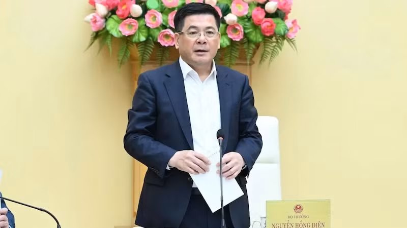 Bộ trưởng Nguyễn Hồng Diên phát biểu chỉ đạo cuộc họp