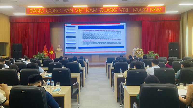 Toàn cảnh hội nghị.