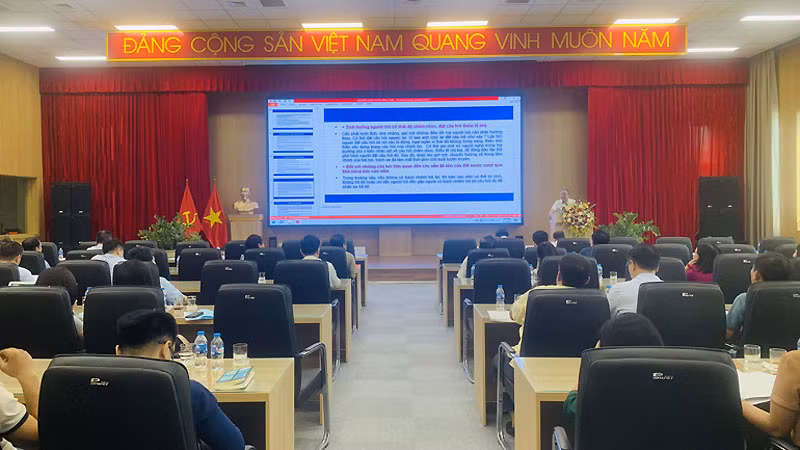 Toàn cảnh hội nghị.