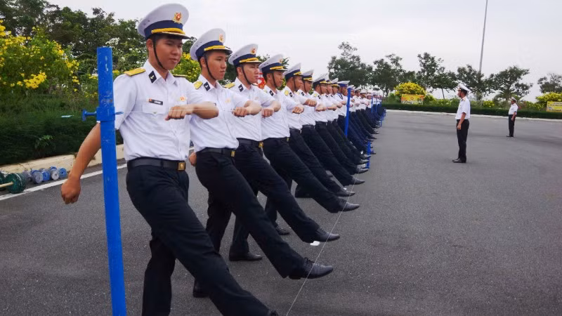 Rèn luyện đội ngũ cho cán bộ, chiến sĩ trong toàn Lữ đoàn 167.