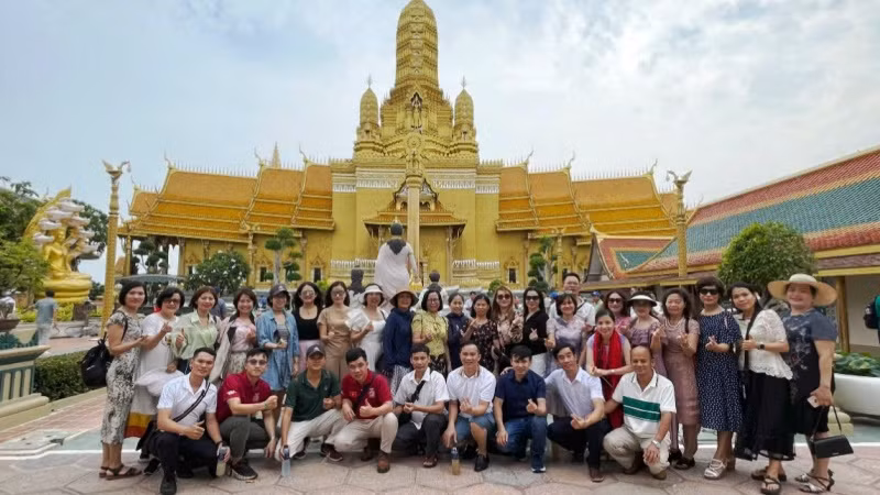 Người miền trung Việt Nam đi du lịch Thái Lan ngày càng đông.