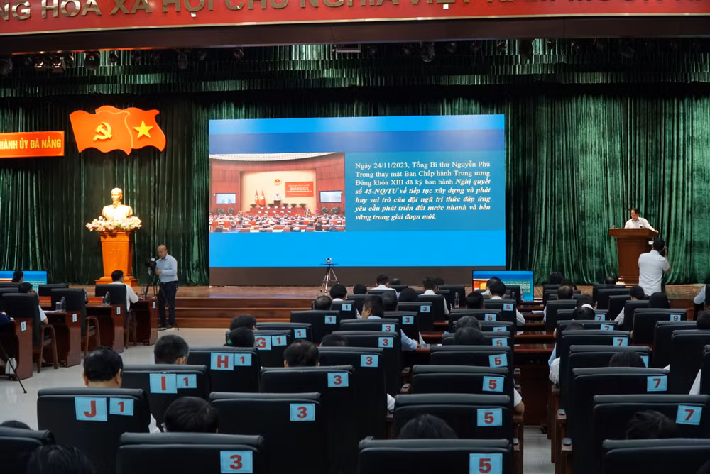 Hội nghị trực tuyến quán triệt và triển khai các chương trình hành động thực hiện Nghị quyết Hội nghị Trung ương 8.