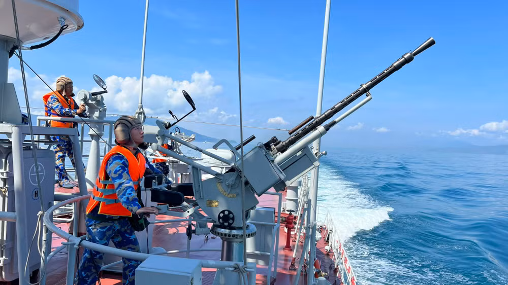 Bảo đảm tốt vũ khí, trang bị kỹ thuật để hoàn thành mọi nhiệm vụ được giao.