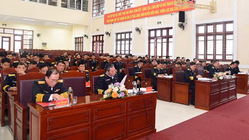 Đại biểu dự hội nghị tập trung phân tích, đánh giá kết quả và hạn chế; đề xuất các giải pháp nâng cao chất lượng công tác tham mưu.