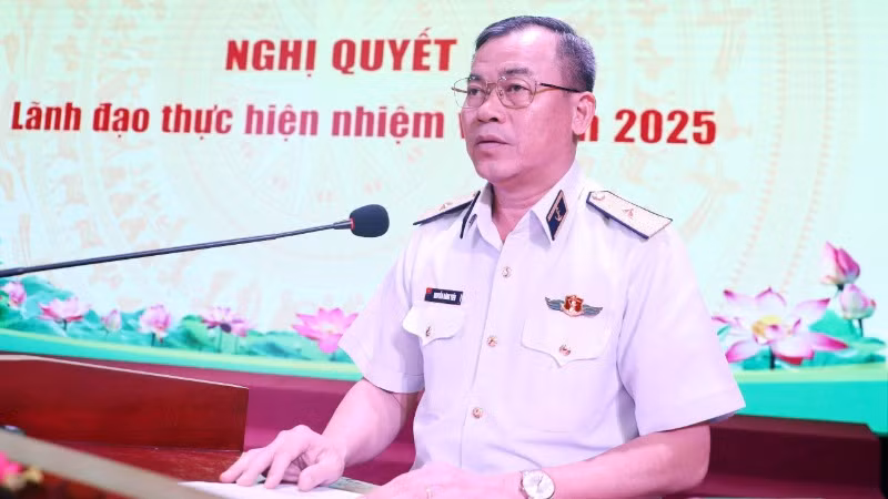 Chuẩn Đô đốc Nguyễn Đăng Tiến, Chính ủy Vùng 3 Hải quân: Toàn Vùng quyết tâm hoàn thành xuất sắc nhiệm vụ bảo vệ chủ quyền biển đảo, không để bị động, bất ngờ trong mọi tình huống.