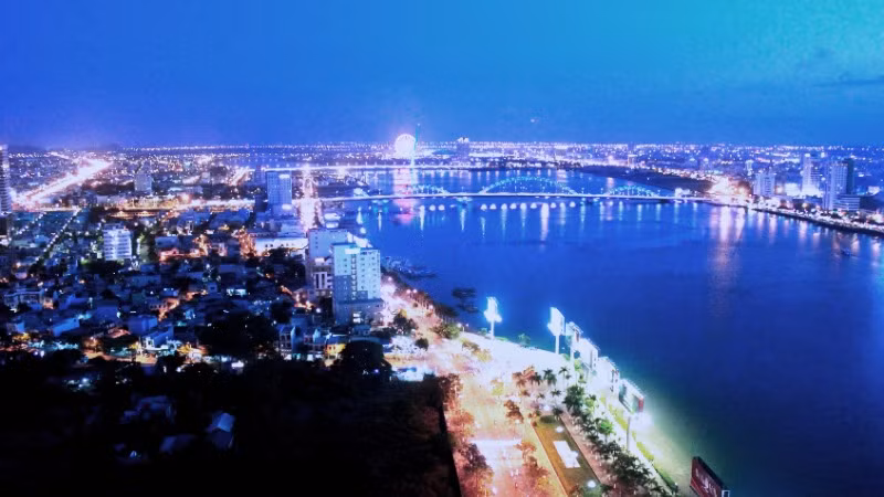 Đà Nẵng phấn đấu trở thành Trung tâm tài chính khu vực.