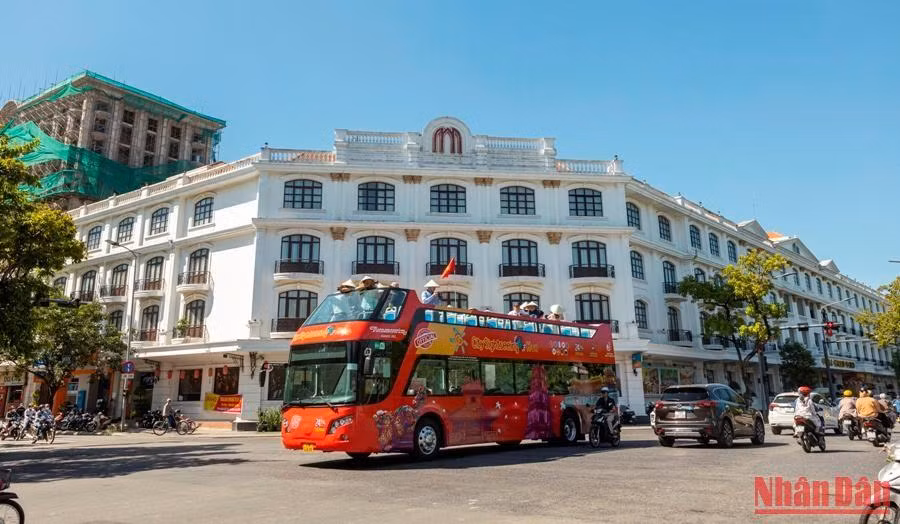 Ngắm khách sạn Saigon Morin có bề dày lịch sử hơn 120 năm ở Huế.